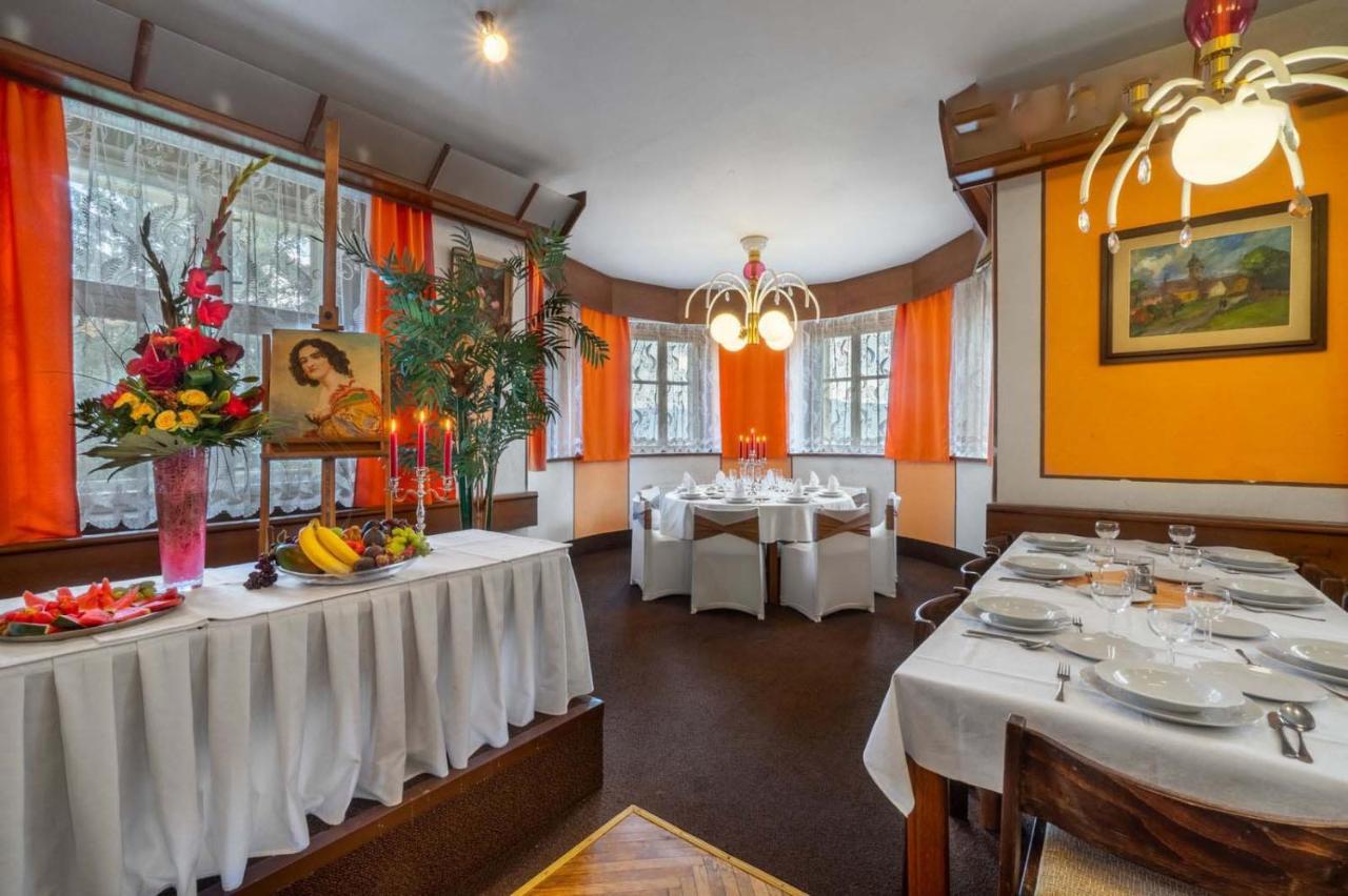 Hotel Vetrov Vysoké nad Jizerou Екстериор снимка