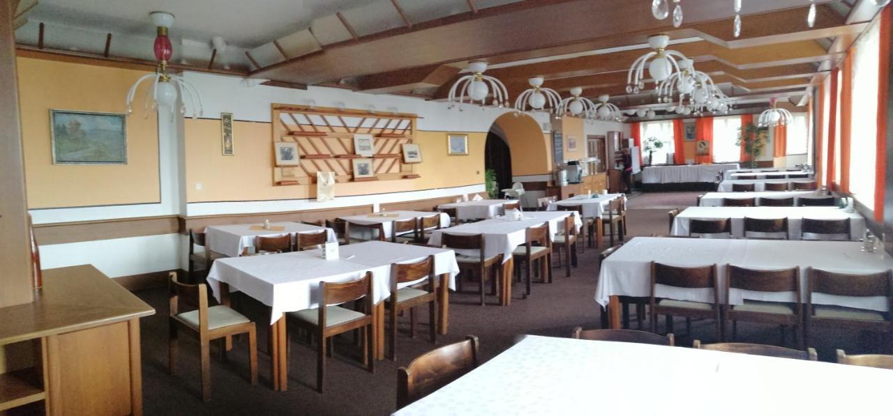 Hotel Vetrov Vysoké nad Jizerou Екстериор снимка